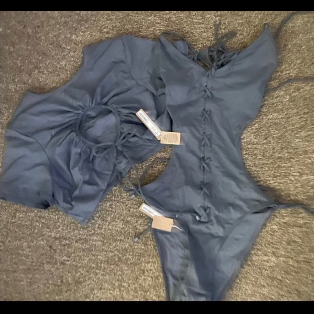 SKIMS swimsuit bundle